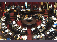 Senado argentino aprova casamento homossexual