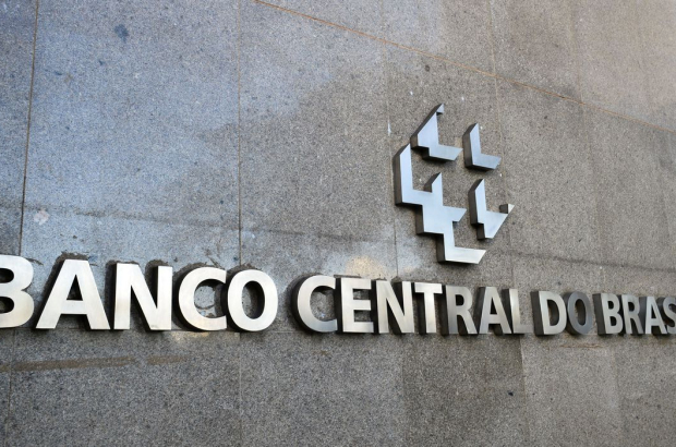 PEC de “autonomia” do BC ameaça geração de empregos e o crescimento da economia