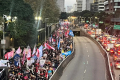 Marcha da educação em SP leva milhares às ruas contra governo Tarcísio